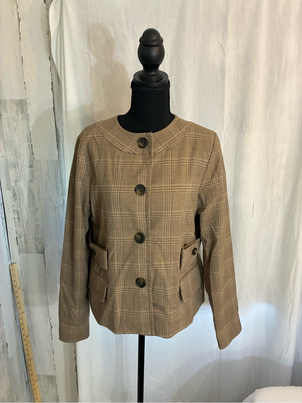Liz Claiborne Tan Plaid Button-Front Blazer